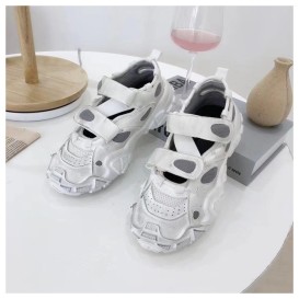 2019 Hook Loop Distressed Sneakers Round Toe Women Shoes Autumn Zapato De Mujer Slip On Casual Shoes Fashion Flat Platform Shoes